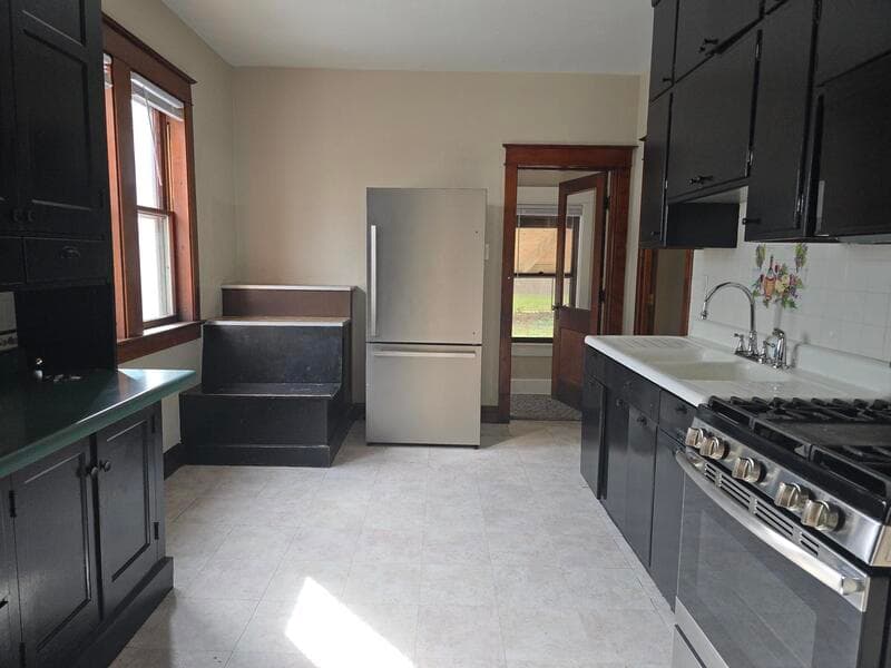 Appleton House: 1009 North Oneida Street