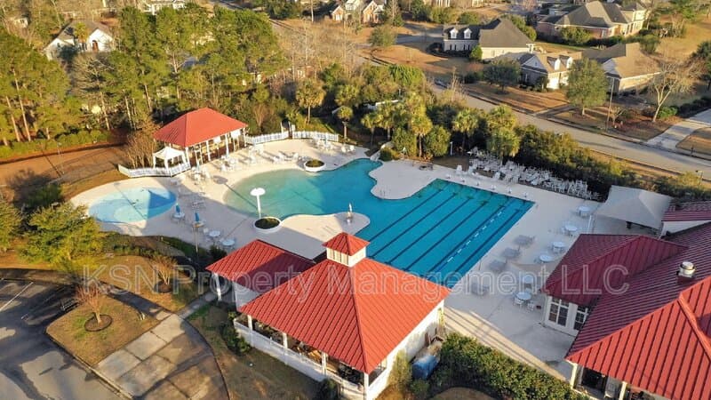 Savannah House: 5 Southernwood Place