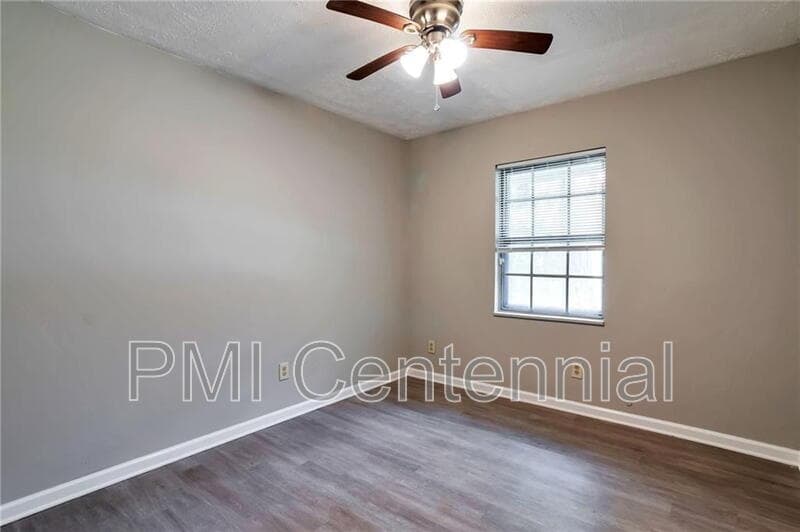 Forest Park House: 484 Evergreen Drive