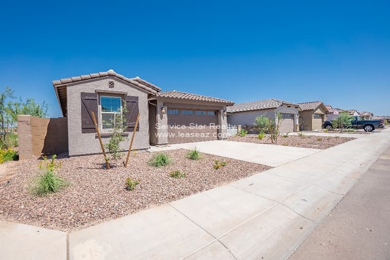 Phoenix House: 9348 W Glenrosa Ave