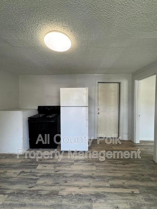 Lakeland Condo: 602 Emma St.