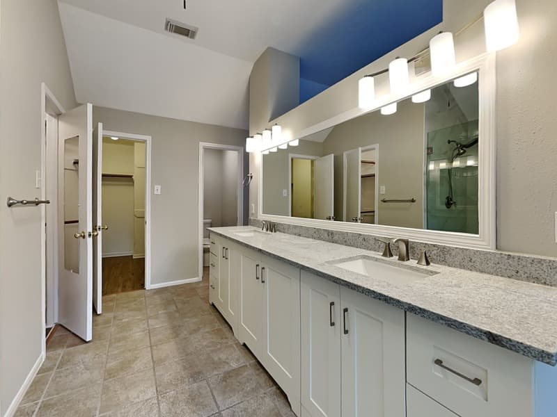 Houston House: 16523 Wellers Way
