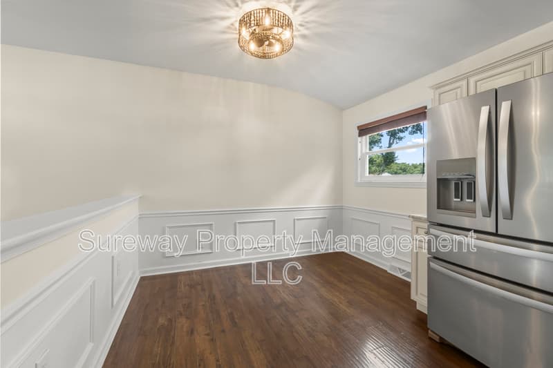 Browns Mills House: 211 California Trail
