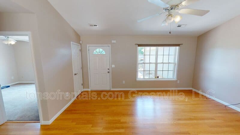 Lyman House: 226 Heatherbrook Drive