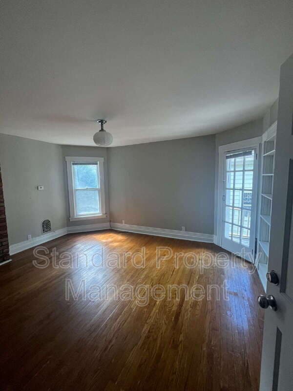 Rochester Condo: 30 Rundel Park (Apt 2)