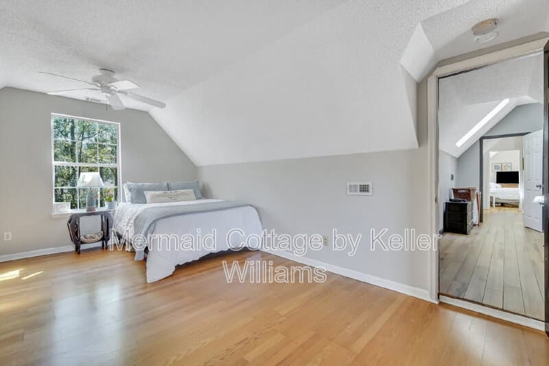Ladys Island House: 19 LeMoyne Drive