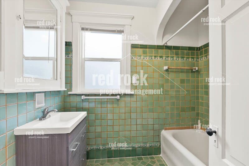 Spokane Condo: 615 West 6th Avenue - D