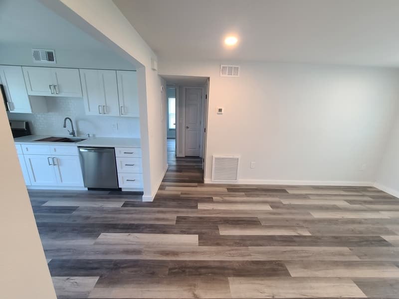 Pinellas Park Condo: 7196 68th Court North - B