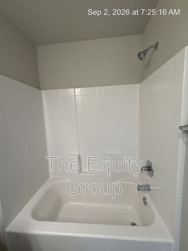 Visalia Condo: 418 S Summit Street