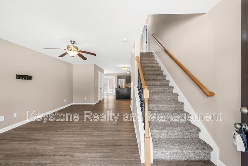 Clarksville Townhome: 301 Landrum Place