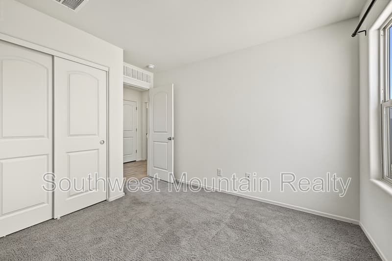 Coolidge House: 1333 W Pima Avenue