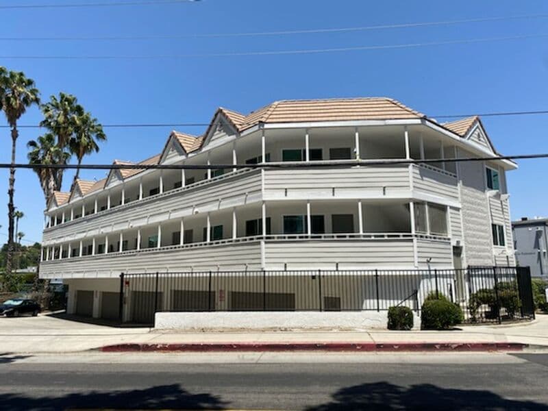Sunland House: 8603 Fenwick Street