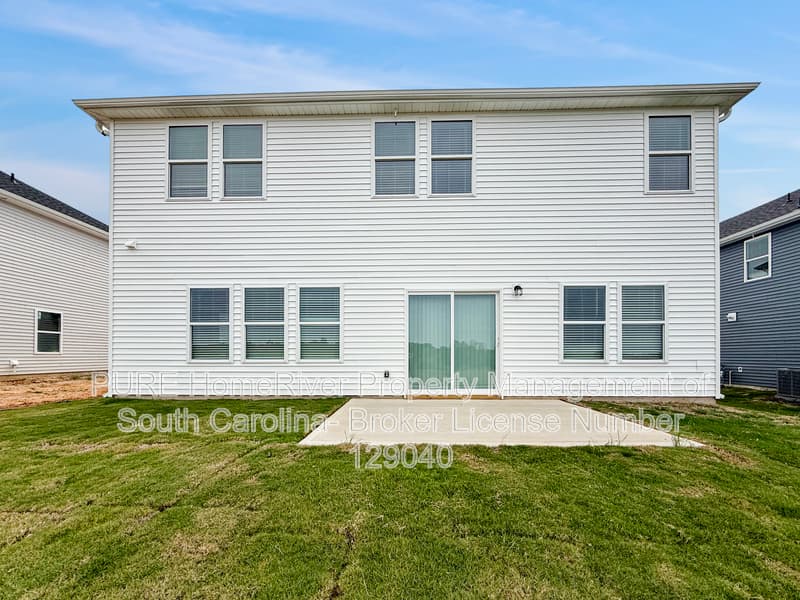 Spartanburg House: 214 Moretz Pl