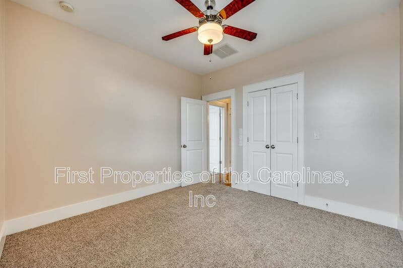 Rock Hill House: 799 Herrons Ferry Rd.