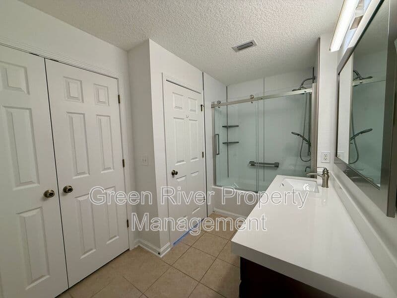 Fleming Island House: 1500 Calming Water Drive