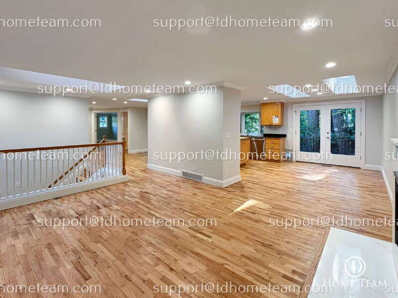 Bellevue House: 12903 NE 28th St