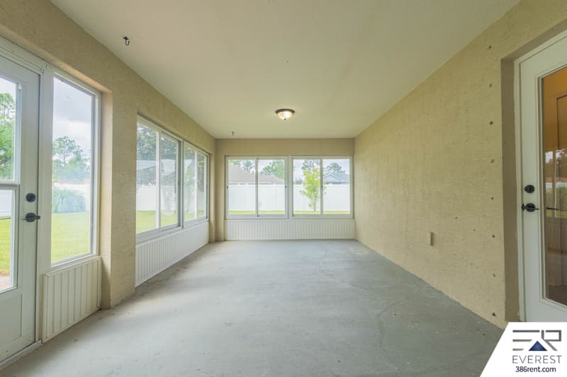 Palm Coast House: 27 Sea Trl