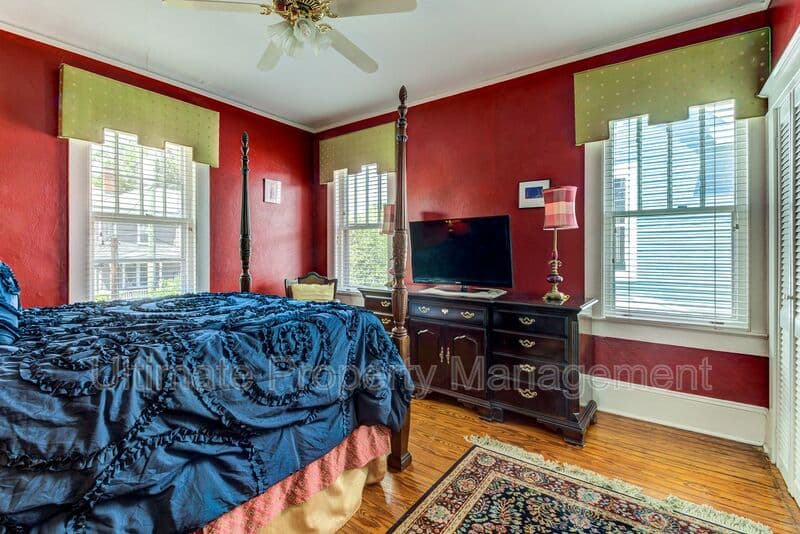 Wilmington House: 206 Nun Street