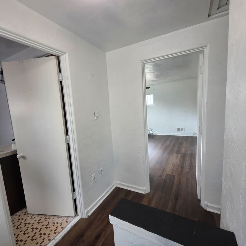 Pittsburgh House: 2046 Pioneer Avenue