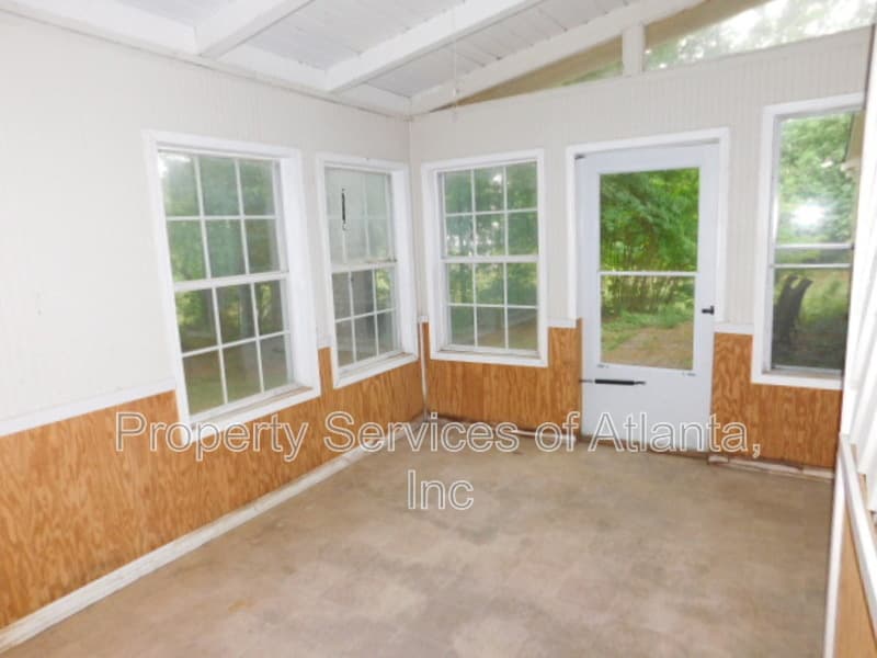 Marietta House: 1710 Pine Rd