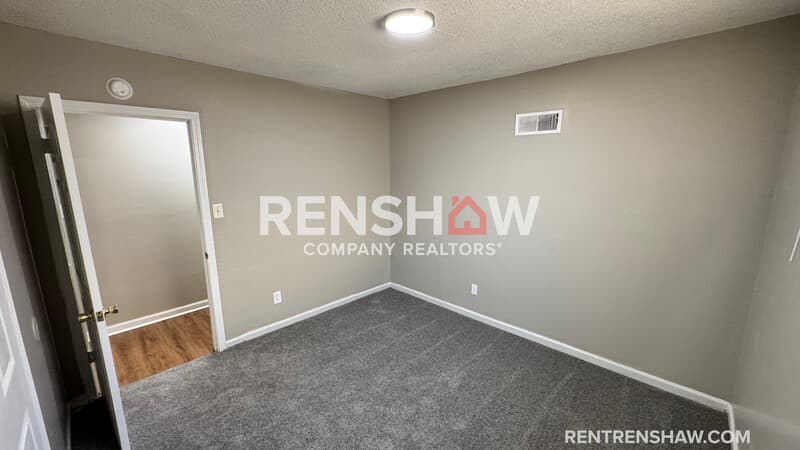 Memphis House: 2434 Vollintine