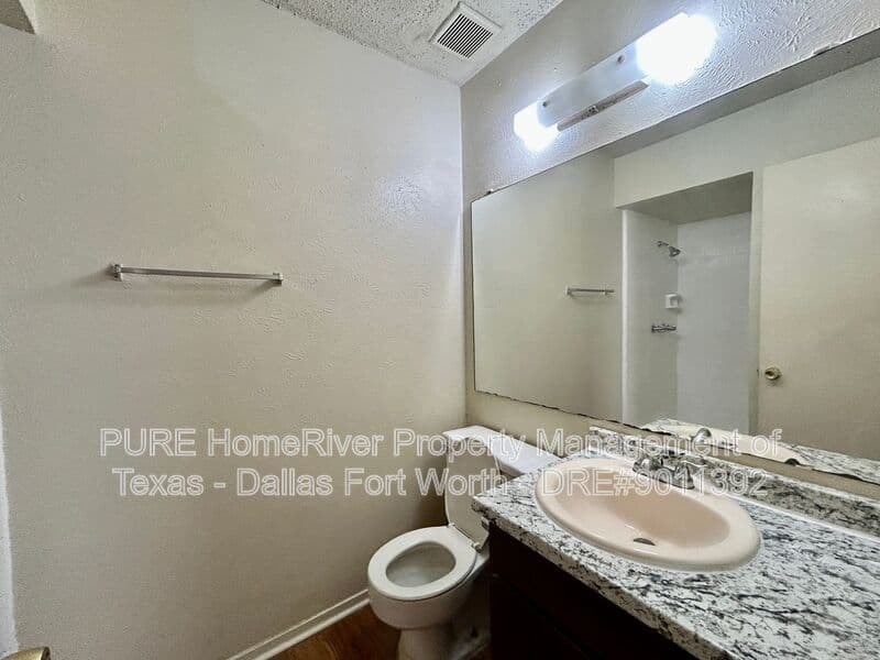 Arlington House: 3502 Littlestone Drive