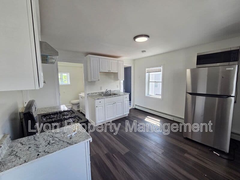 Providence Condo: 94 Webster Ave