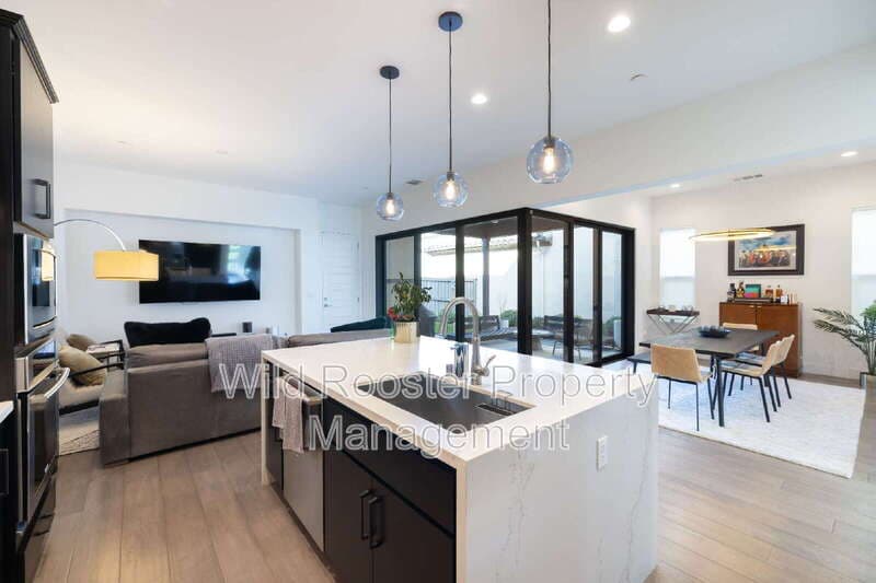 Sacramento House: 3500 Forney Way