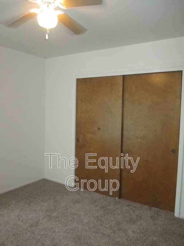 Visalia House: 4043 West Victor Avenue