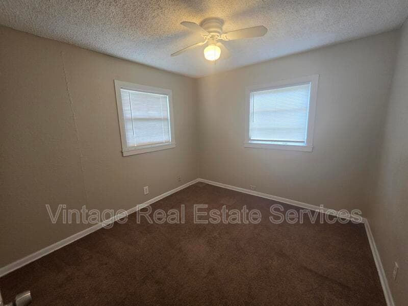 Tampa House: 1512 W Comanche Ave