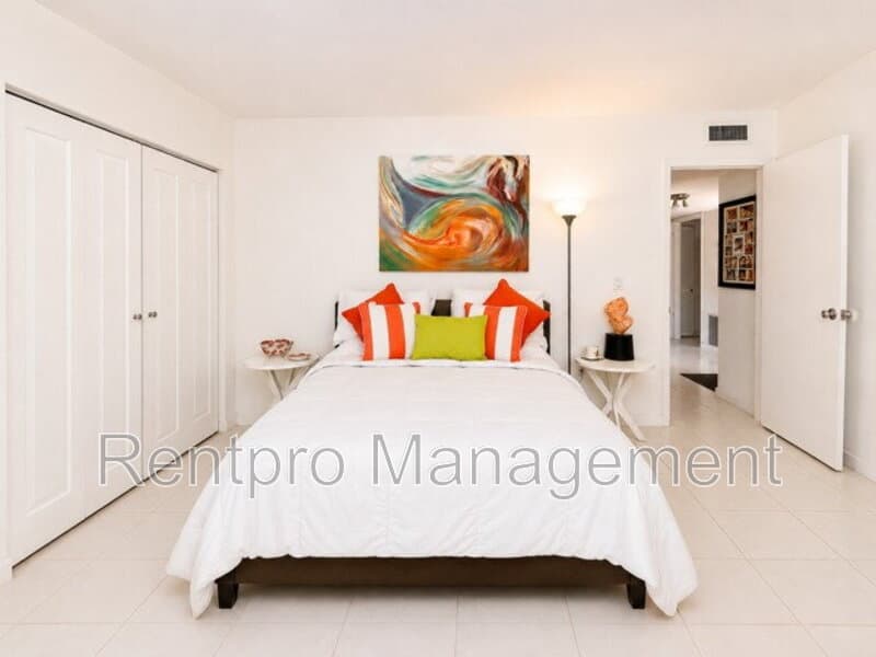 Sarasota Condo: 4660 Ocean Boulevard
