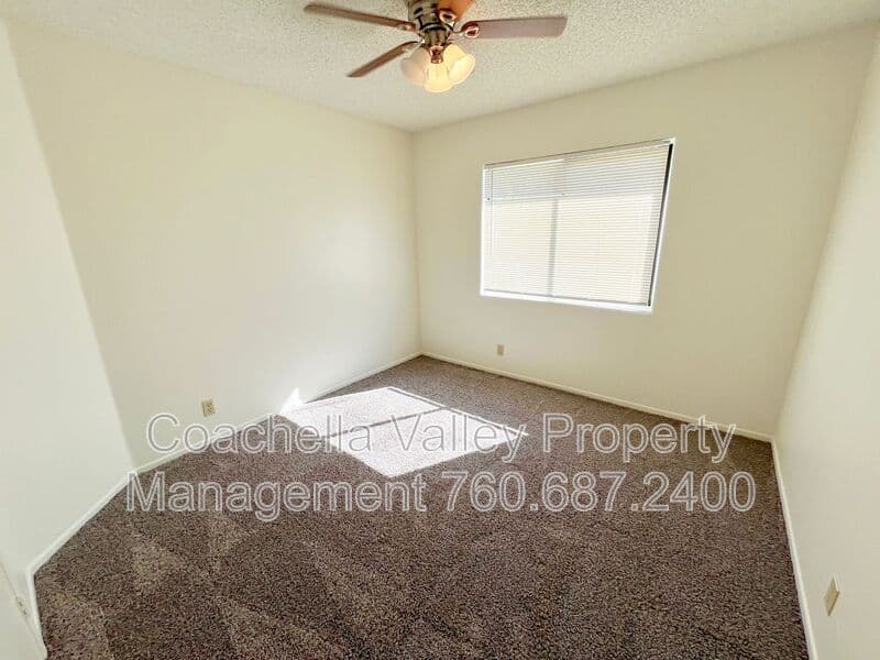 Cathedral City House: 32244 Navajo Trail