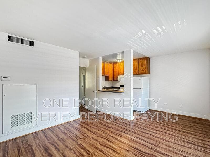 Williamsburg Condo: 732 Scotland Street