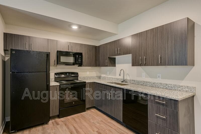 Augusta Condo: 2507 Otter Run Unit 2204