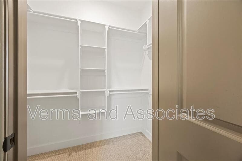 Centerton House: 1241 Mammoth St