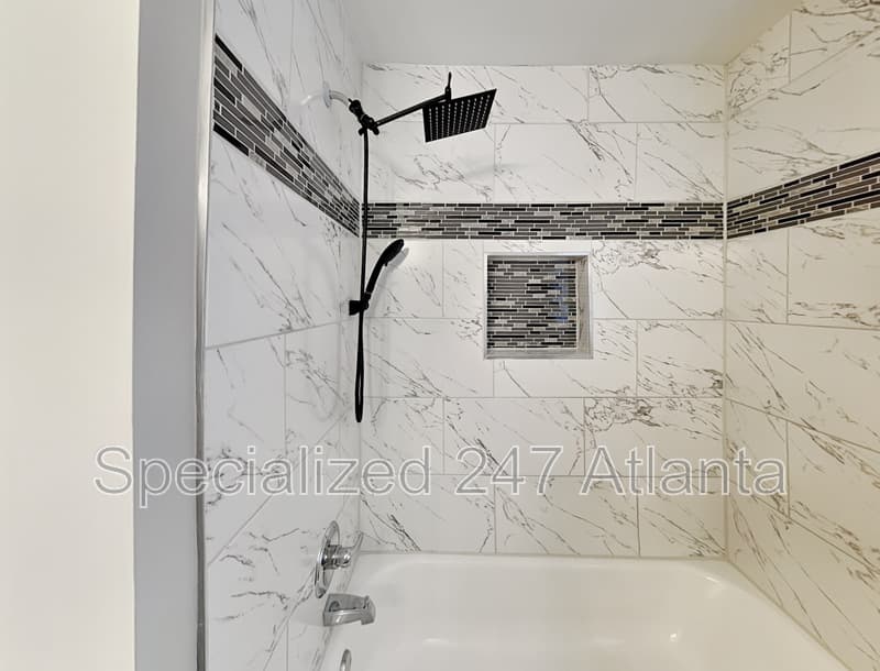 Atlanta Condo: 111 Leathers Cir NW