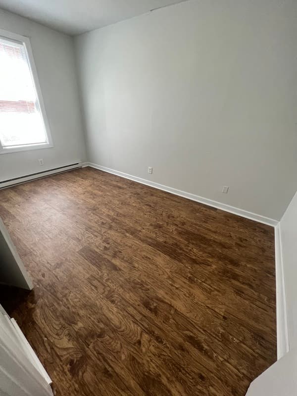 Hopewell Condo: 1018 maplewood ave