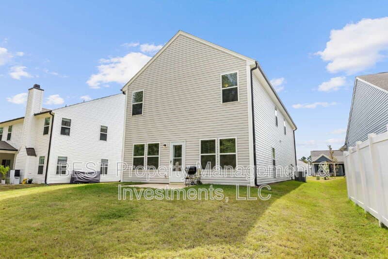 High Shoals House: 1519 Autumn Banks Way