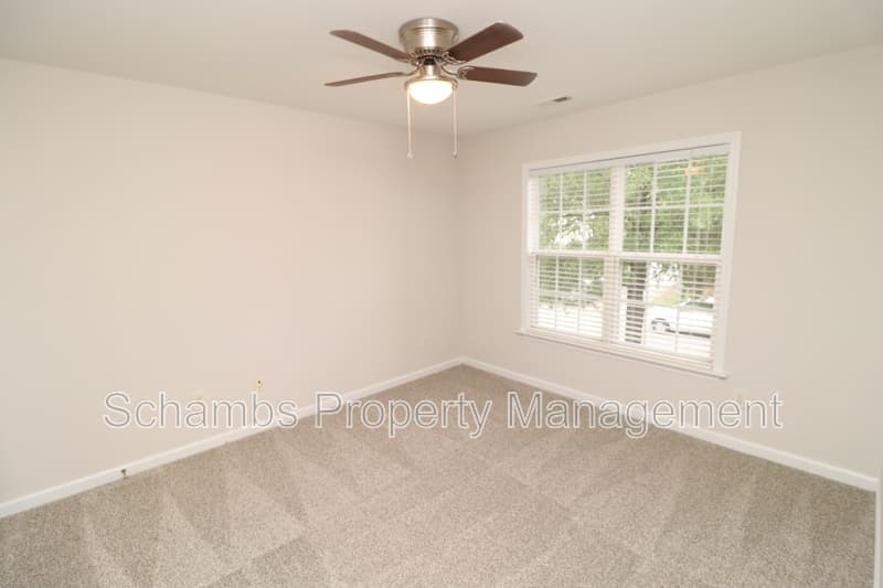 Cary House: 308 Marble Glow Ct