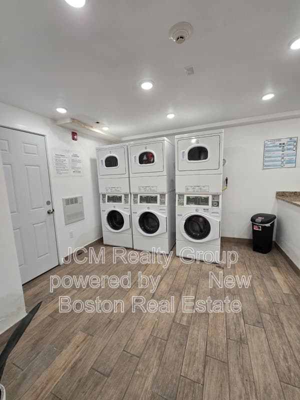 Chelsea Condo: 16 Fifth Street