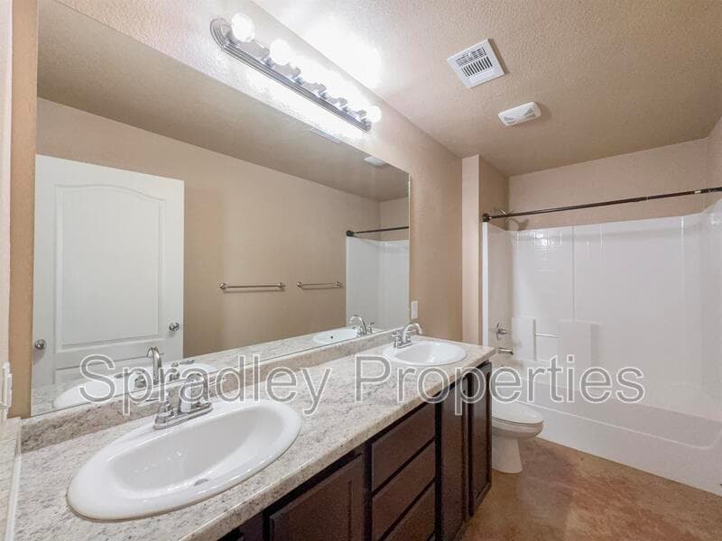 Temple Townhome: 4817B Deep Dr
