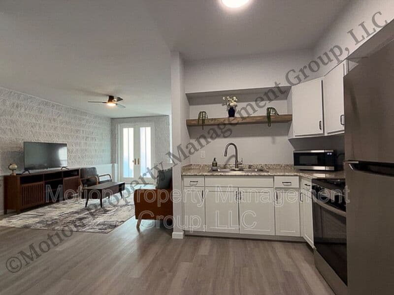 Chattanooga House: 6918 Northside Drive