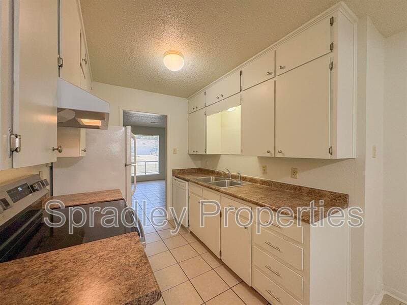 Temple Condo: 405A Cheyenne Dr