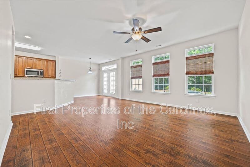 Charlotte Townhome: 9736 Springholm Drive