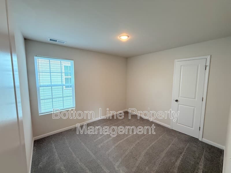 Catawba House: 5336 Small Street