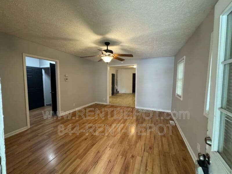 Evansville House: 1013 N. 2nd Ave