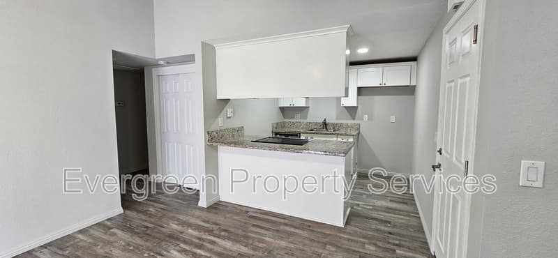 Folsom Condo: 34A Dean Way