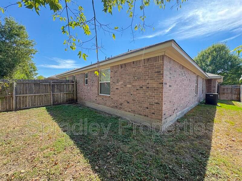 Temple Condo: 124A Andy Ln