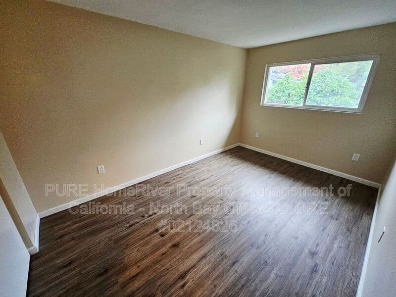 Ukiah Condo: 475 Eastlick St Apts 1