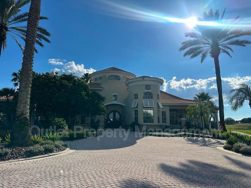 Orlando Condo: 7270 Westpointe Blvd